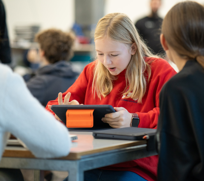 ICT Scouts - Ausbildung IT - Bildung IT - Förderung IT - IT-Nachwuchsförderung - Förderung Jugendliche IT - TechTalents -  Scouting Tech-Sektor - Technologieförderung - Ausbildung Applikationsentwickler – Förderung Applikationsentwickler -  Ausbildung Informatiker - Förderung Informatiker - Ausbildung Webdesign - Förderung Webdesign - Ausbildung Cybersecurity - Förderung Cybersecurity -Ausbildung KI - Förderung KI - ICT Campus Handelskammer beider Basel - ICT Campus Bern - CSS ICT Campus Zentralschweiz - ICT Campus Mägenwil - Smartfeld ICT Campus St. Gallen - ICT Campus Thun - ICT Campus Zürich - ICT Scouts gestaltet heute die Zukunft der ICT Fachkräfte von morgen - jetzt Kontakt aufnehmen! ICT Scouts - Training IT - Education IT - Promotion IT - IT Talent Development - Youth IT Promotion - TechTalents - Scouting Tech Sector - Technology Promotion - Training Application Developers - Promotion Application Developers - Training Computer Scientists - Promotion Computer Scientists - Training Web Design - Promotion Web Design - Training Cybersecurity - Promotion Cybersecurity - Training AI - Promotion AI - ICT Campus Chamber of Commerce of Basel - ICT Campus Bern - CSS ICT Campus Central Switzerland - ICT Campus Mägenwil - Smartfield ICT Campus St. Gallen - ICT Campus Thun - ICT Campus Zurich - ICT Scouts is shaping the future of tomorrow's ICT professionals - contact us now!